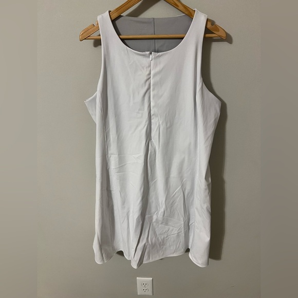 Spanx SPANXshape Get Moving Zip Front Dress Vivid White 2X NWOT - Picture 4 of 11